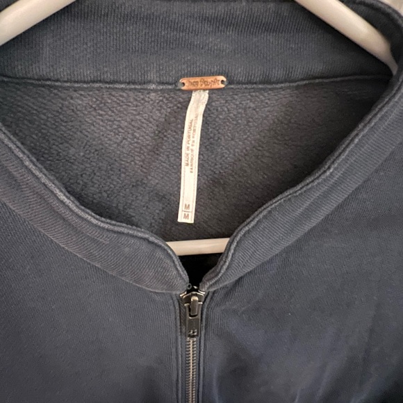 Free People: Zip Front Jacket, Slight Puffed Sleeve, Blue-Gray - Size M - Picture 2 of 3